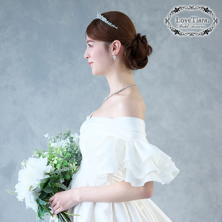 ティアラ　ウエディング　ブライダル　結婚式