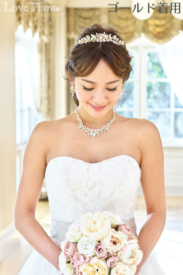 着用イメージ ティアラ ウエディング 結婚式