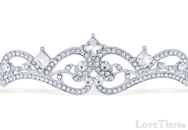 Detail ティアラ ウエディング 結婚式
