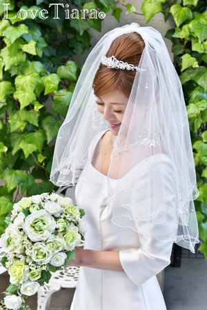 ティアラ　ウェディング　ブライダル　結婚式