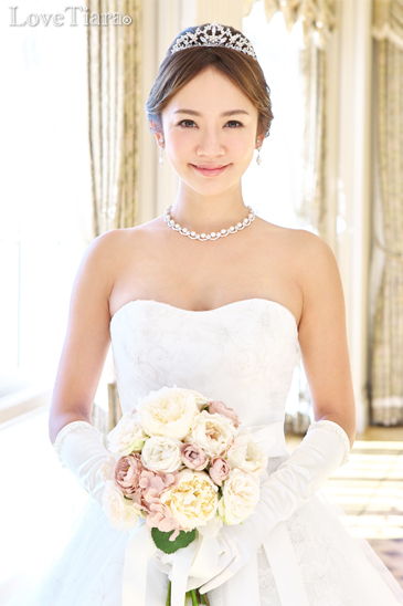 着用イメージ ティアラ ウエディング 結婚式
