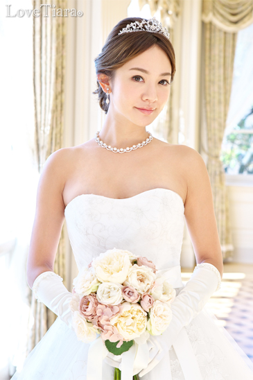 着用イメージ ティアラ ウエディング 結婚式