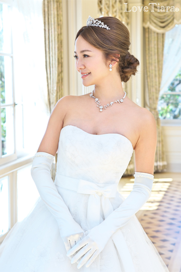 着用イメージ ティアラ ウエディング 結婚式