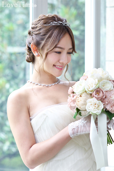 着用イメージ ティアラ ウエディング 結婚式