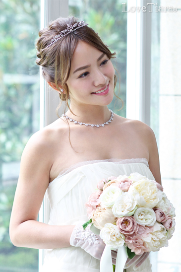 着用イメージ ティアラ ウエディング 結婚式