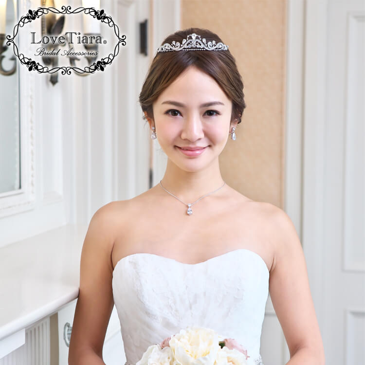 着用イメージ ティアラ ウエディング 結婚式