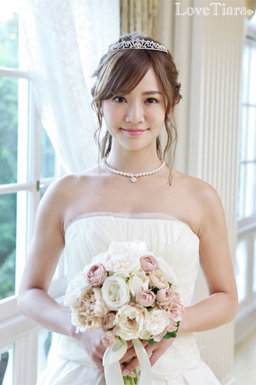 着用イメージ ティアラ ウエディング 結婚式