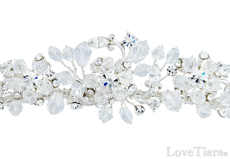 Detail ティアラ ウエディング 結婚式